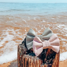 Load image into Gallery viewer, 'crepe' bow