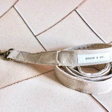 Load image into Gallery viewer, 'beige' lead