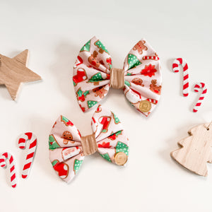 'santa's workshop' bow