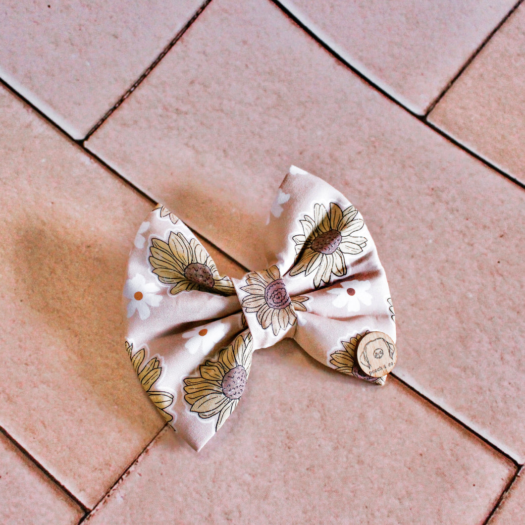 'peachy sun' bow