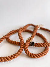 Load image into Gallery viewer, &#39;copper&#39; rope lead
