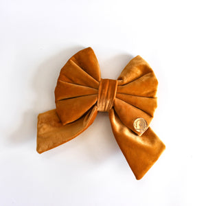 'mustard' sailor bow