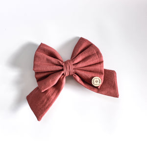 'raspberry' sailor bow