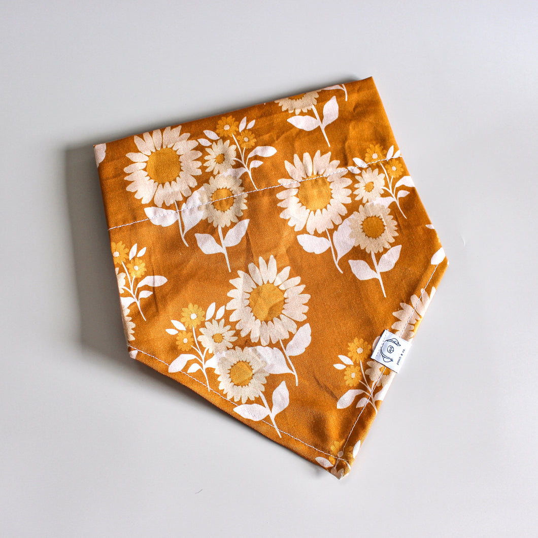 'asha' bandana